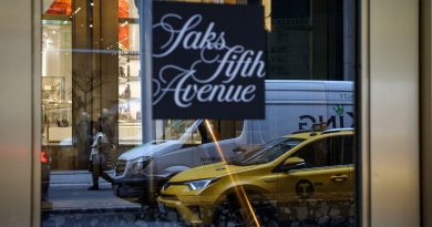 How Saks’ acquisition of Neiman Marcus plunged the company into bankruptcy: ‘Recipe for