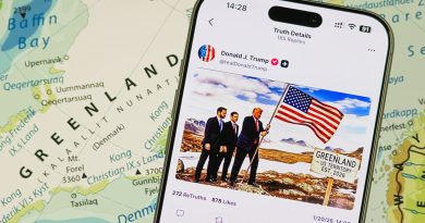 European lawmakers suspend U.S. trade deal amid Greenland tariff tensions