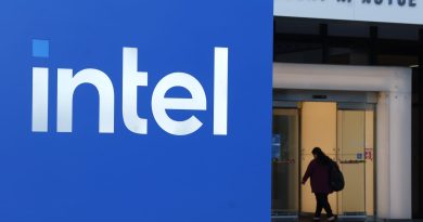 Intel stock plunges 13% on soft guidance, concerns about chip production