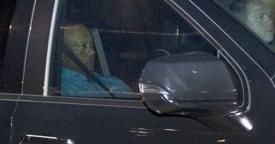 Tiger Woods says he is seeking treatment after DUI rollover crash in Florida