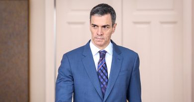 Sánchez to Trump: Spain won’t ‘applaud those who set the world on fire just because they the