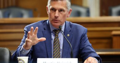 Top Energy Democrat probes Trump administration’s preparations for Strait of Hormuz closure